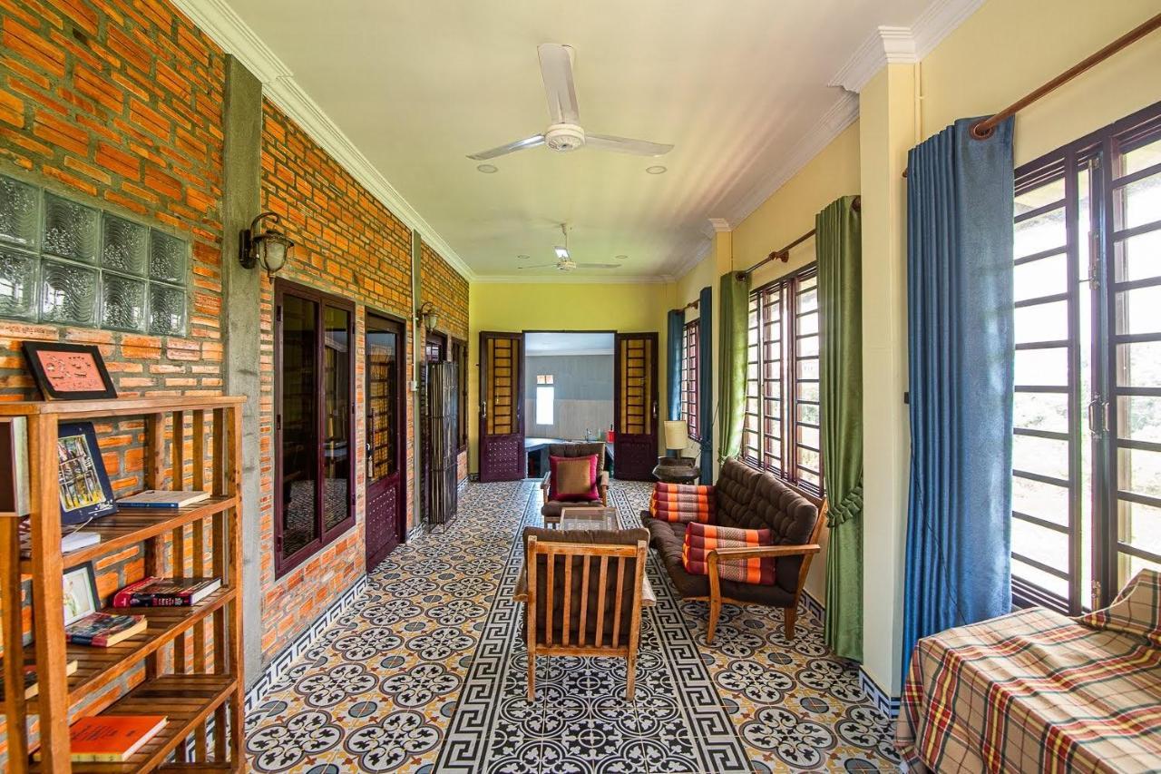 Silk Island Homestay Phnom Penh Eksteriør bilde