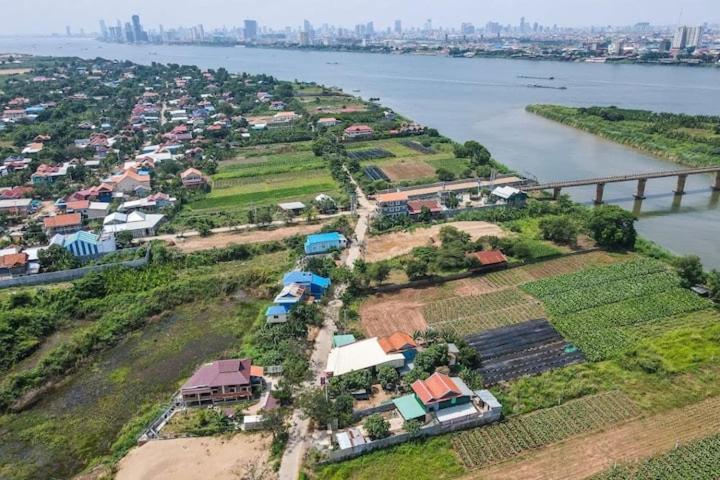 Silk Island Homestay Phnom Penh Eksteriør bilde