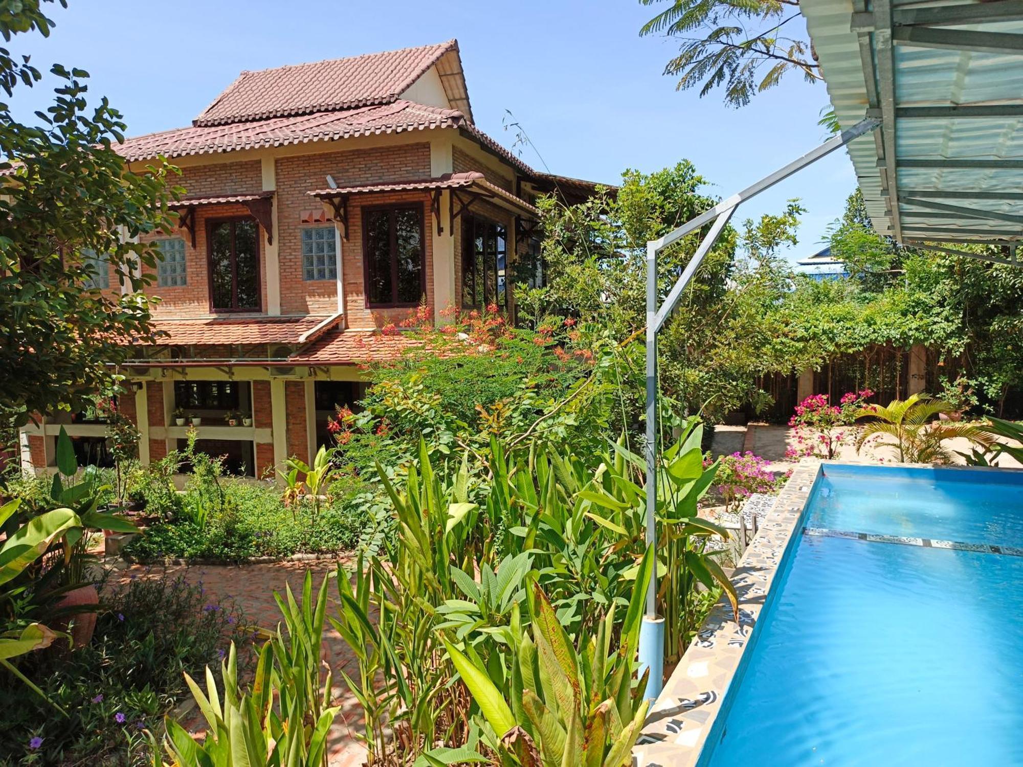 Silk Island Homestay Phnom Penh Eksteriør bilde